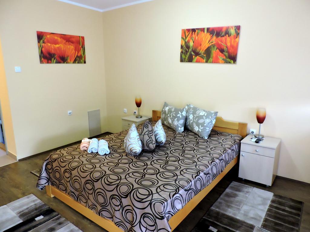 B&B Zmajevo Gnezdo 021 Kamanc Szoba fotó