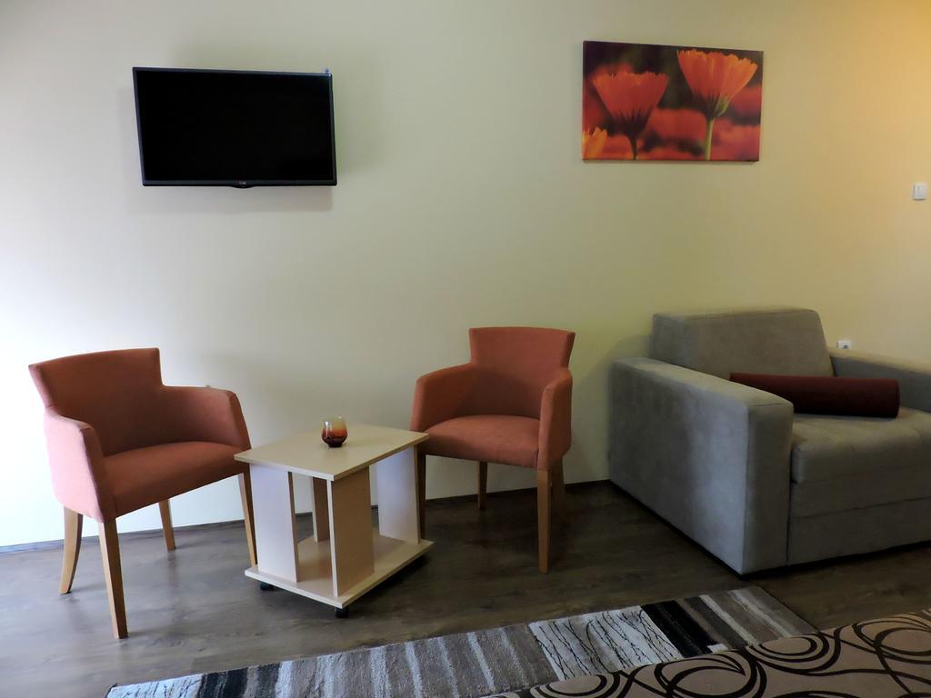 B&B Zmajevo Gnezdo 021 Kamanc Kültér fotó
