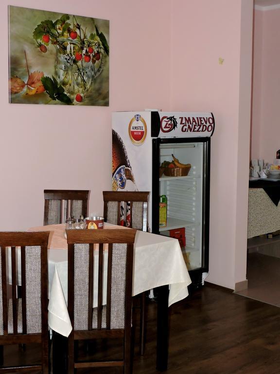 B&B Zmajevo Gnezdo 021 Kamanc Kültér fotó