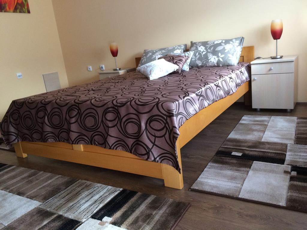 B&B Zmajevo Gnezdo 021 Kamanc Kültér fotó